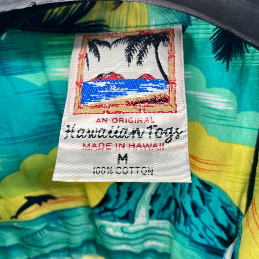 Hawaiian Togs Mens M Aloha Shirt Teal Tropical Palm Tree Dolphin Cotton HI Made - Picture 3 of 8